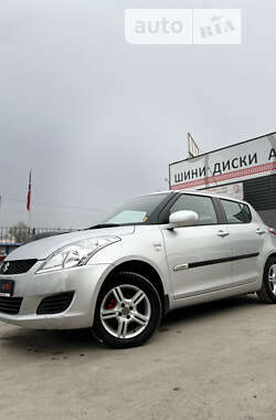 Suzuki Swift 2012