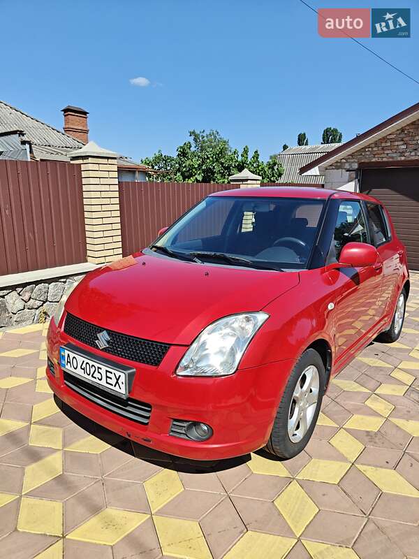 Хетчбек Suzuki Swift 2007 в Кременчуці