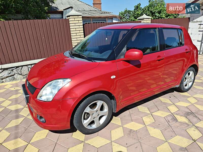 Хетчбек Suzuki Swift 2007 в Кременчуці