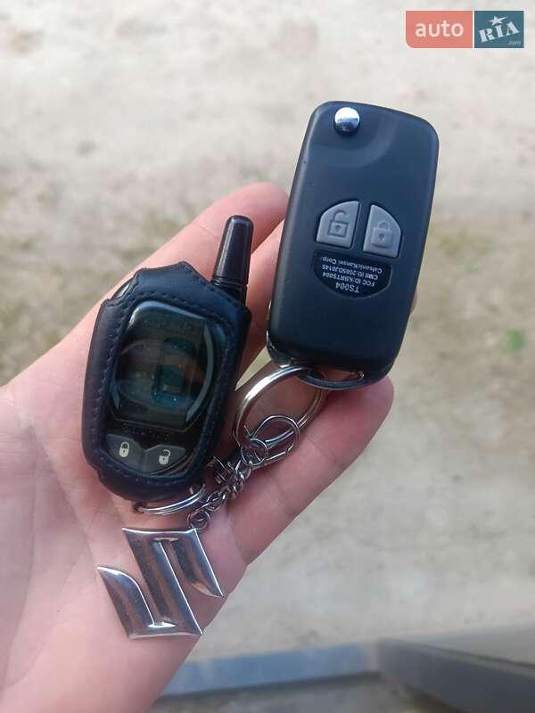 Хэтчбек Suzuki Swift 2006 в Киеве фото 11 Хэтчбек Suzuki Swift 2006 в Киеве