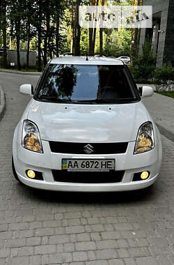 Хетчбек Suzuki Swift 2008 в Києві