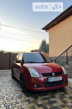 Хэтчбек Suzuki Swift 2007 в Измаиле