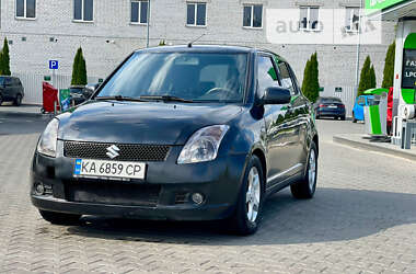 Хэтчбек Suzuki Swift 2007 в Киеве