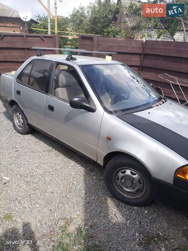 Седан Suzuki Swift 2003 в Харкові