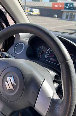 Хэтчбек Suzuki Swift 2008 в 