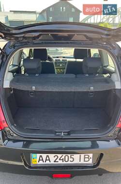 Хэтчбек Suzuki Swift 2008 в 