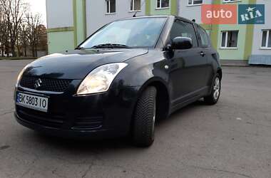 Suzuki Swift 2010