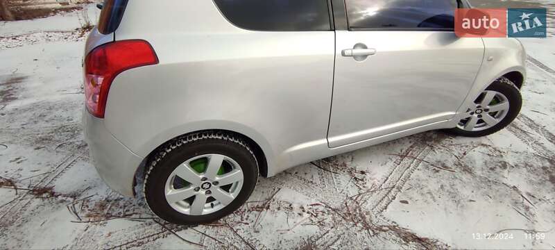 Хетчбек Suzuki Swift 2008 в Хоролі