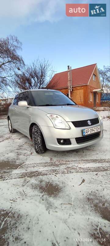 Хетчбек Suzuki Swift 2008 в 