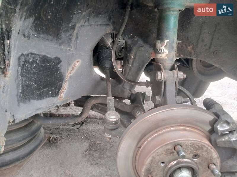 Седан Suzuki Swift 1992 в Борисполе фото 5 Седан Suzuki Swift 1992 в Борисполе