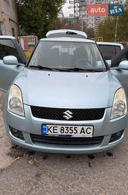 Хетчбек Suzuki Swift 2007 в Дніпрі