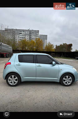 Хетчбек Suzuki Swift 2007 в Дніпрі