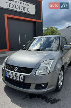 Suzuki Swift 2010