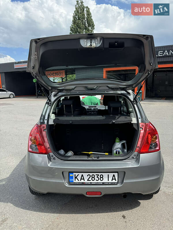 Хэтчбек Suzuki Swift 2010 в Броварах фото 15 Хэтчбек Suzuki Swift 2010 в Броварах