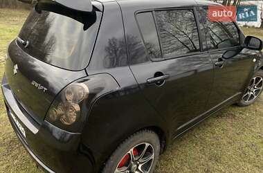 Хетчбек Suzuki Swift 2006 в 