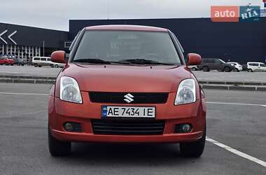 Хэтчбек Suzuki Swift 2007 в Днепре