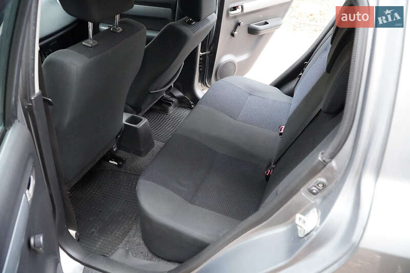 Хетчбек Suzuki Swift 2008 в Києві