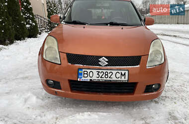 Хэтчбек Suzuki Swift 2005 в Тернополе