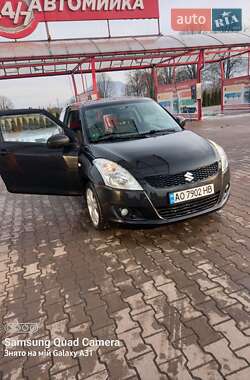Хэтчбек Suzuki Swift 2013 в 