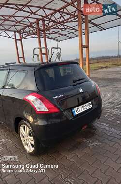 Хэтчбек Suzuki Swift 2013 в 