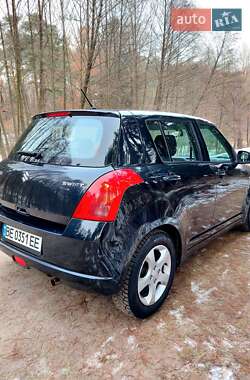 Хетчбек Suzuki Swift 2007 в Тростянці