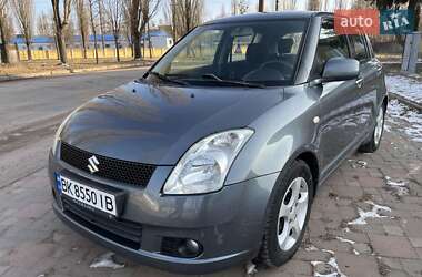 Хетчбек Suzuki Swift 2006 в Коростені