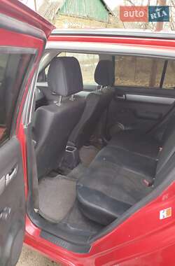 Хетчбек Suzuki Swift 2005 в Нікополі