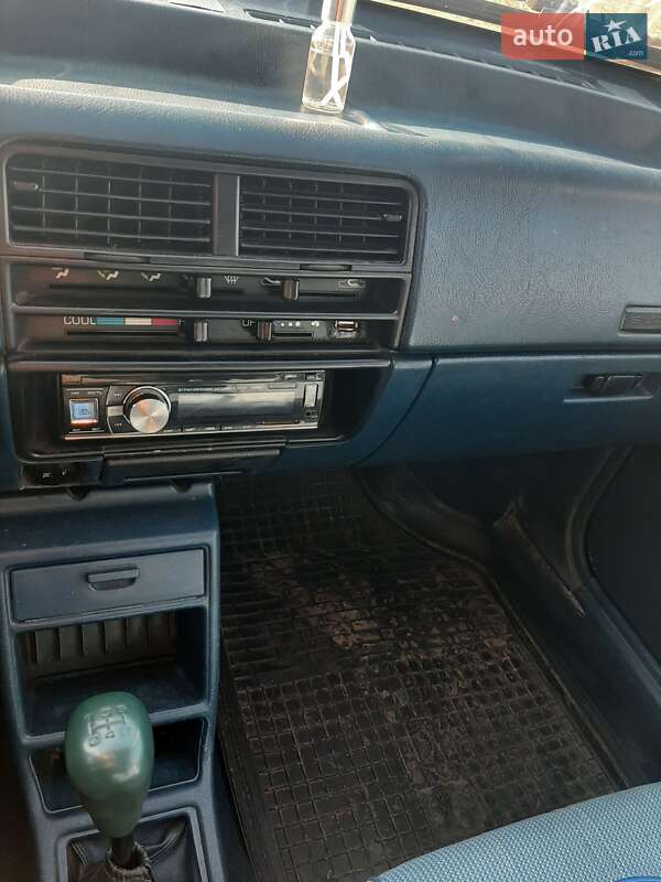 Хетчбек Suzuki Swift 1987 в Подільську