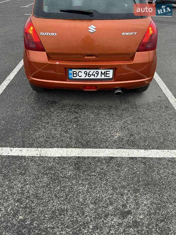 Хетчбек Suzuki Swift 2007 в Львові