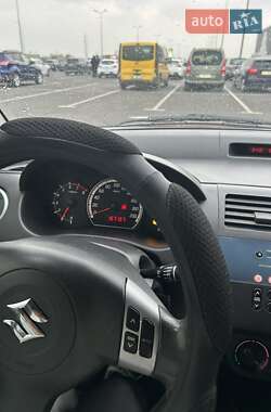 Хэтчбек Suzuki Swift 2007 в 