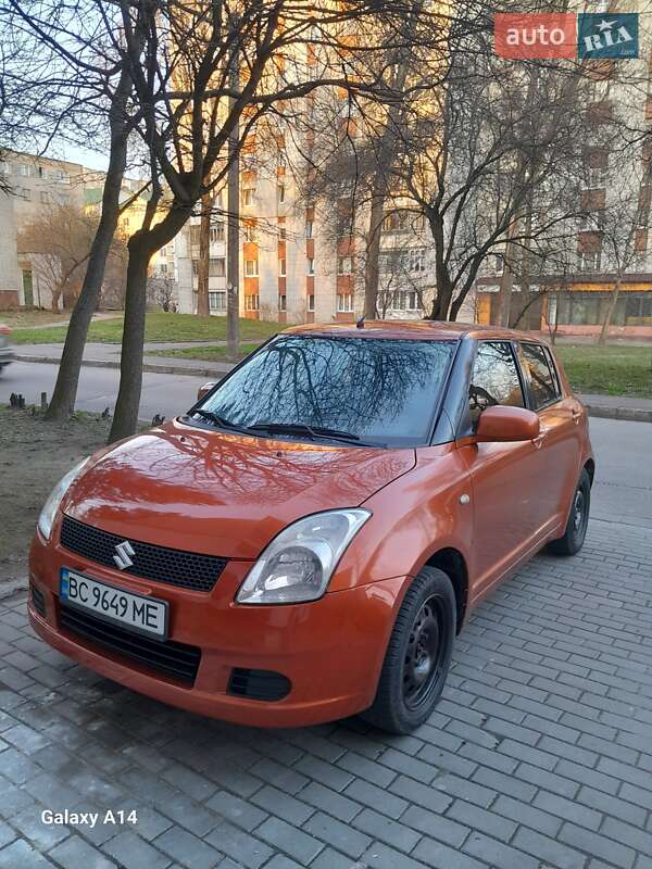 Хетчбек Suzuki Swift 2007 в Львові