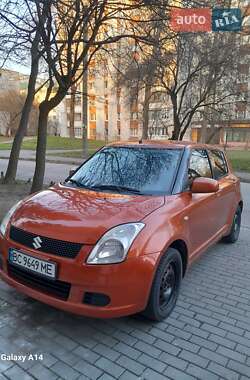 Хэтчбек Suzuki Swift 2007 в 