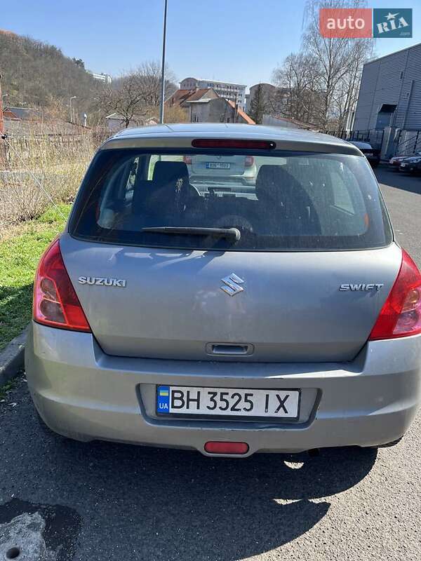 Хэтчбек Suzuki Swift 2008 в Одессе