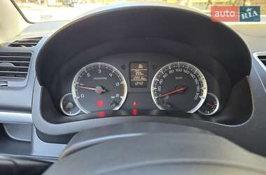 Хэтчбек Suzuki Swift 2012 в 