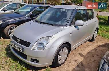Хэтчбек Suzuki Swift 2006 в Чернигове