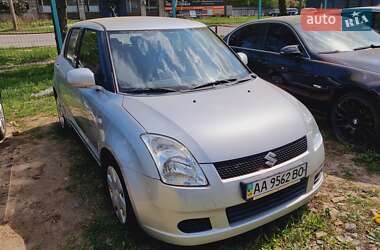 Хэтчбек Suzuki Swift 2006 в Чернигове