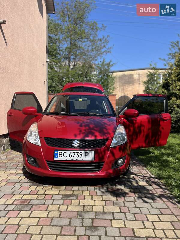 Хэтчбек Suzuki Swift 2010 в Львове