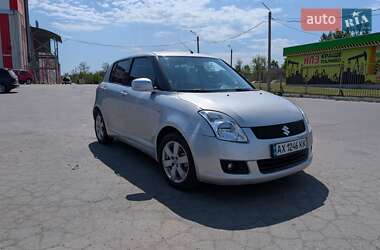 Хэтчбек Suzuki Swift 2008 в 