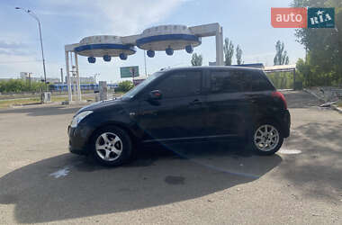 Хэтчбек Suzuki Swift 2007 в 