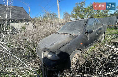 Седан Suzuki Swift 1992 в 