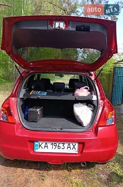 Хетчбек Suzuki Swift 2007 в 
