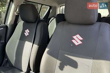 Хэтчбек Suzuki Swift 2011 в 