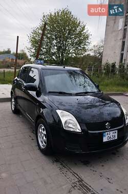 Хэтчбек Suzuki Swift 2010 в 
