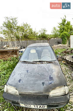 Седан Suzuki Swift 1992 в 
