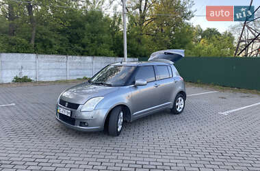 Хэтчбек Suzuki Swift 2006 в 