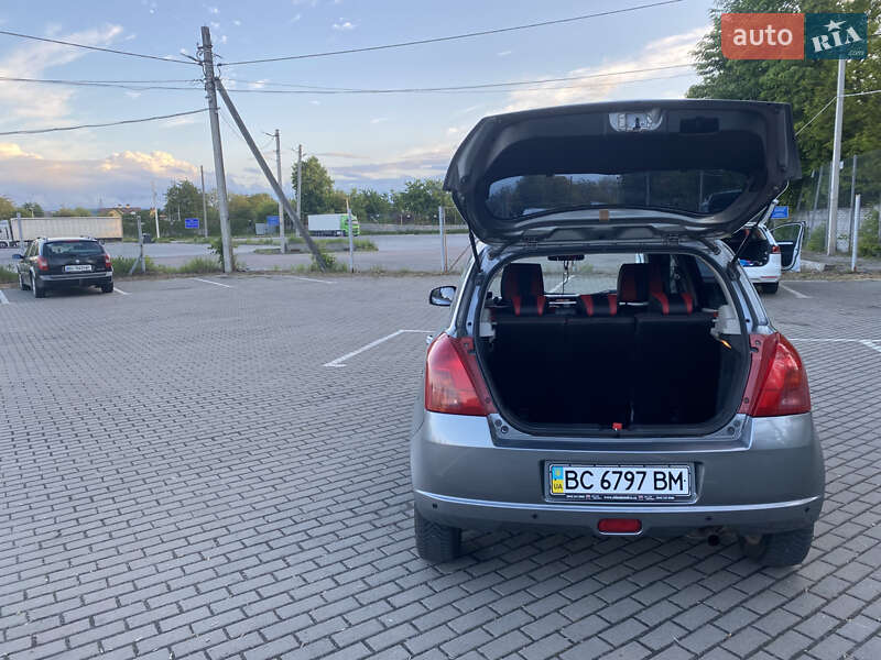 Хэтчбек Suzuki Swift 2006 в Львове фото 22 Хэтчбек Suzuki Swift 2006 в Львове
