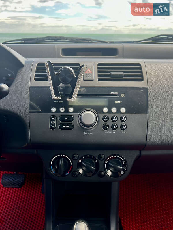 Хетчбек Suzuki Swift 2007 в Одесі
