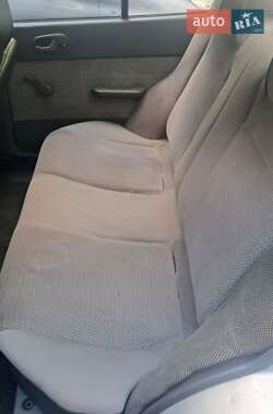 Седан Suzuki Swift 2003 в 