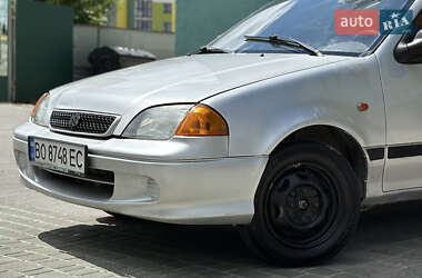 Седан Suzuki Swift 2003 в 