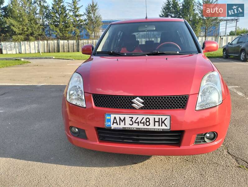 Хетчбек Suzuki Swift 2006 в Житомирі